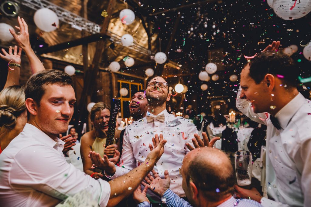 Sarah_Töpperwien_Hochzeitsfotograf_Ruhrgebiet_Party